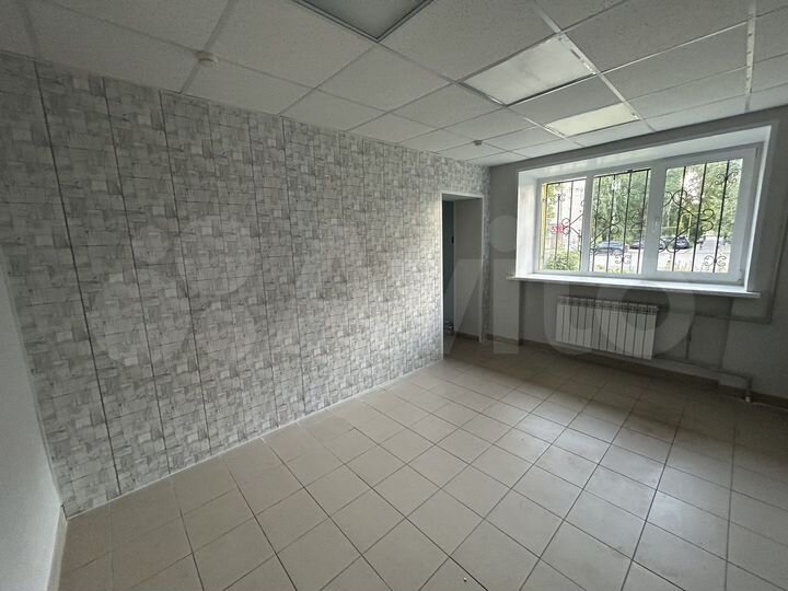 Торговая площадь, 14 м²