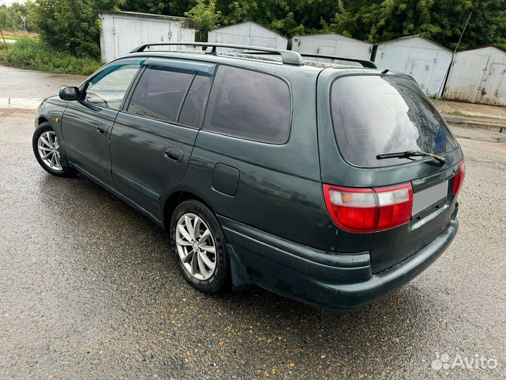 Toyota Caldina 2.0 AT, 1993, 350 000 км