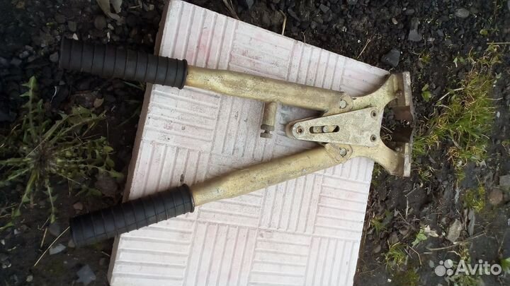 Кусачки для животных