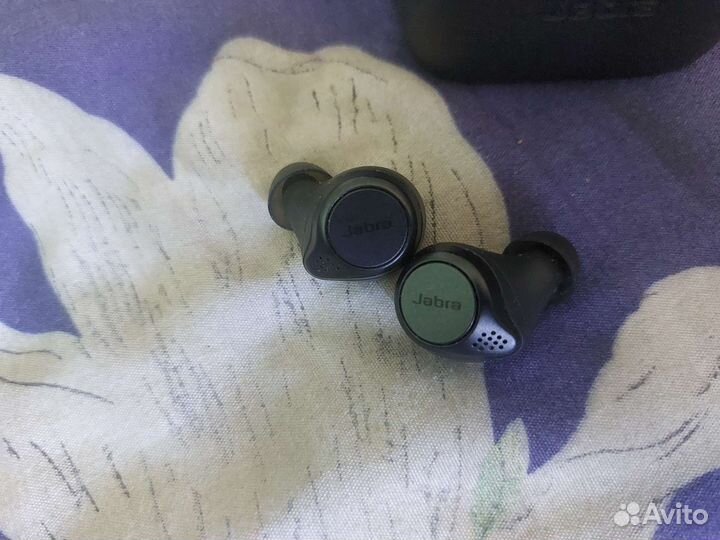 Беспроводные bluetooth наушники Jabra elite 75t