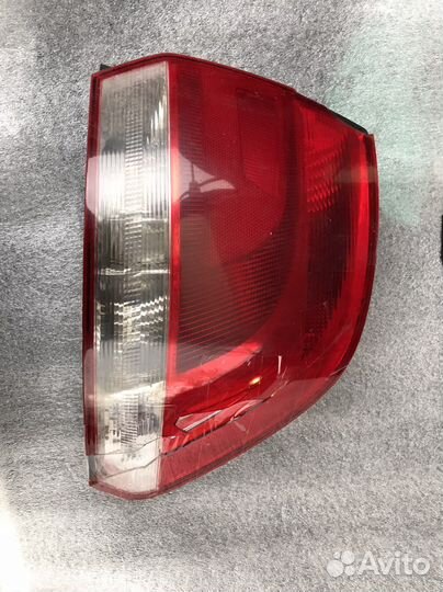 Фара задняя правая volkswagen polo 2015