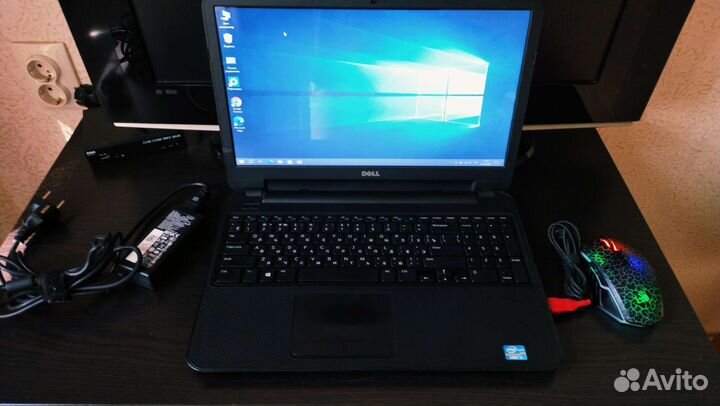 Dell 3521 core i3