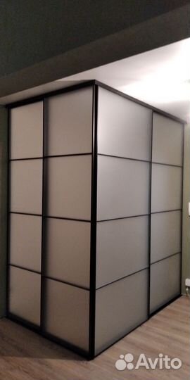 Перегородка для зонирования комнат