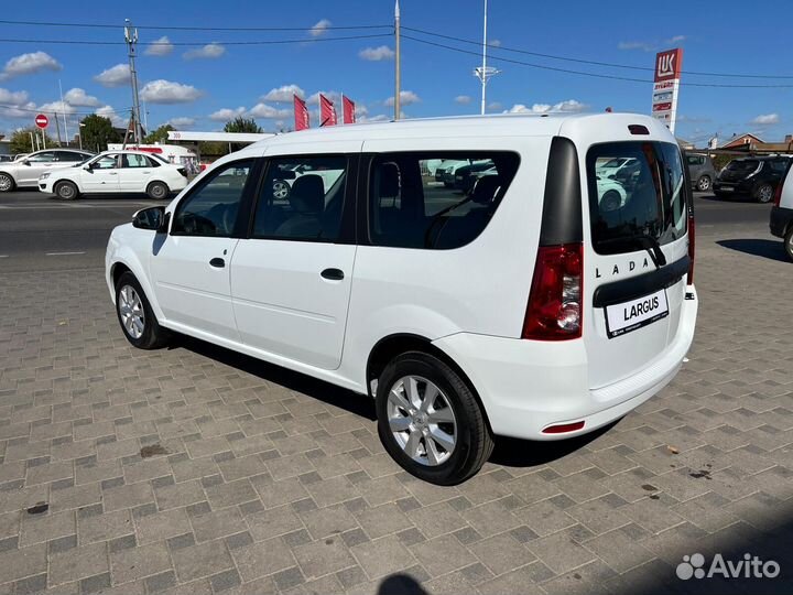 LADA Largus 1.6 МТ, 2024