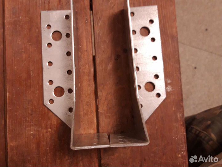 Опора балки