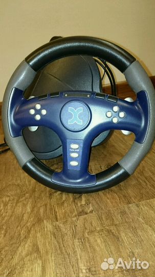 Руль с педалями и геймпад