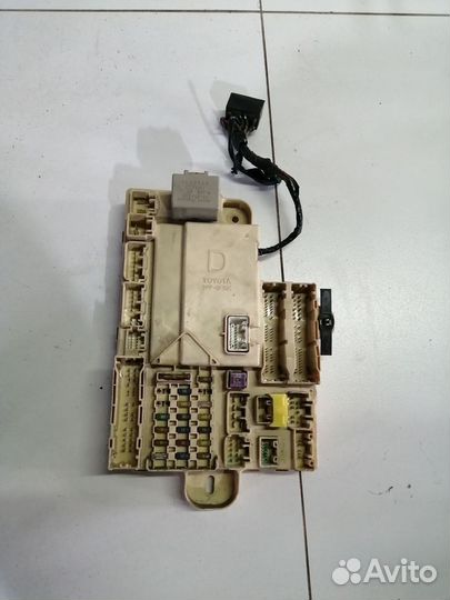 Блок предохранителей Mark II (X110) IX (2000–2002)