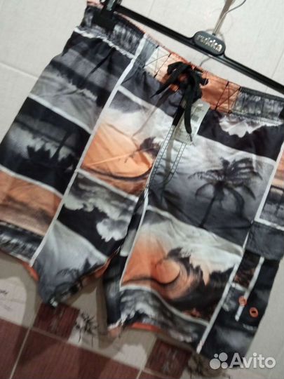 Шорты плавател. новые, 50, Финляндия