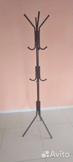 Вешалка для одежды напольная металлическая