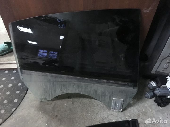 Стекло заднее на Фольксваген Пассат цц 2008-2017