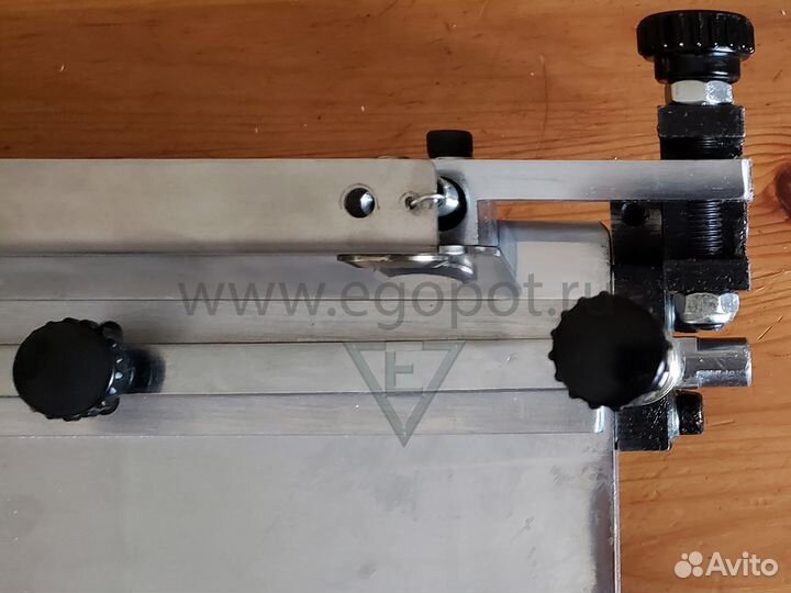 Ручная загибочная машина для кожи