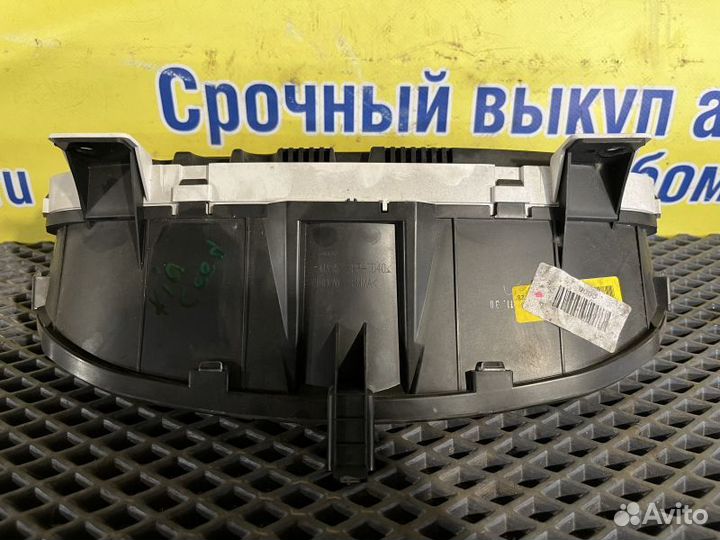 Щиток приборов Kia Ceed 1