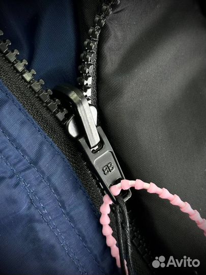 Пуховик баленсиага