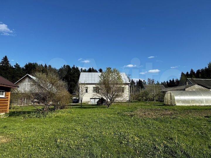 Дом 97,7 м² на участке 22 сот.