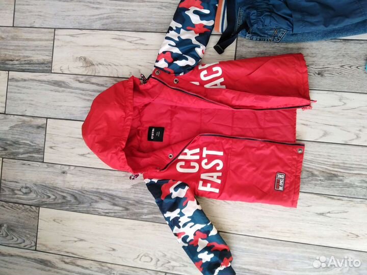 Костюм и утеплённые джинсы