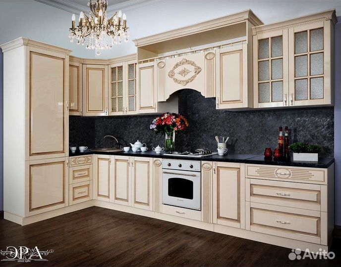 Кухня Верона угловая крем глянец