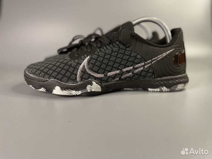 Футзалки nike react gato