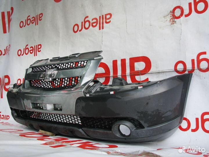Chevrolet Niva Бампер передний 2009+