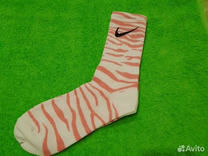 Носочки женские спортивные