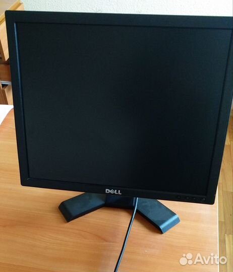 Монитор Dell е170sb