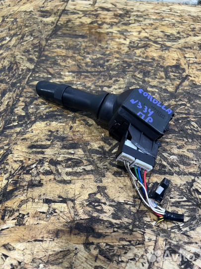 Подрулевой переключатель Тойота Королла E150