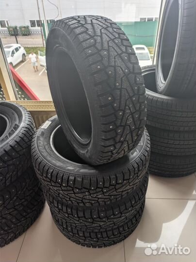 Pirelli Ice Zero 205/55 R16