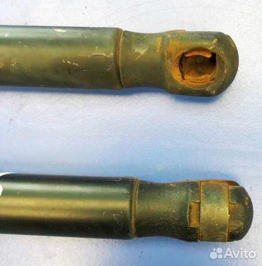 Амортизатор багажника Форд Фьюжн 2008