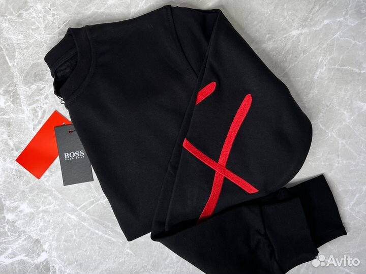 Hugo boss свитшот