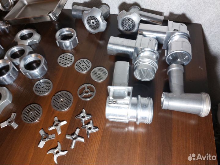 Запчасти на мясорубку Bork