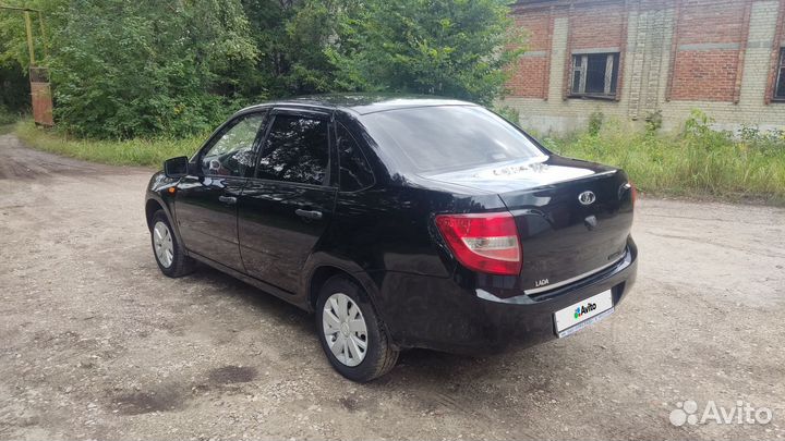LADA Granta, 2013