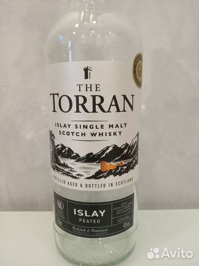 Пустая бутылка из под виски The Torran