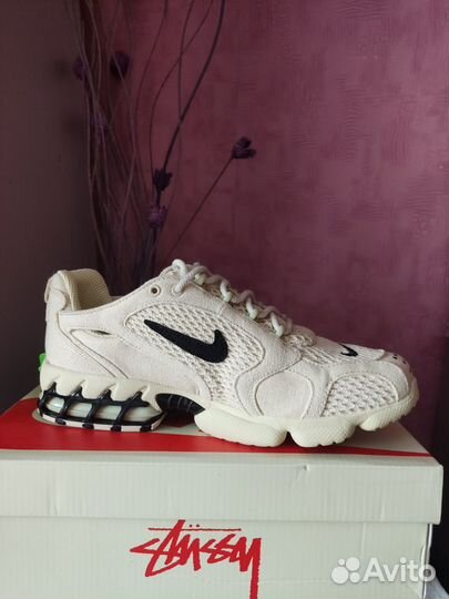 Кроссовки Nike