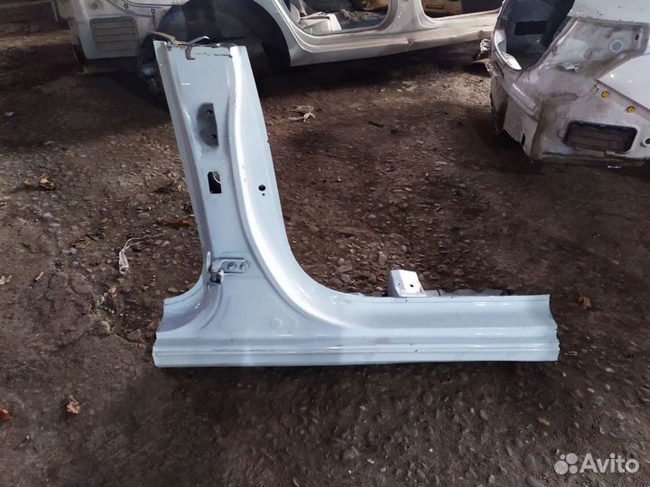 Стойка дверная Хундай Солярис 2