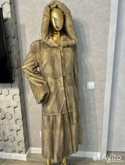 Шуба норковая