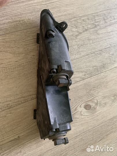 Противотуманная фара левая volkswagen passat B7