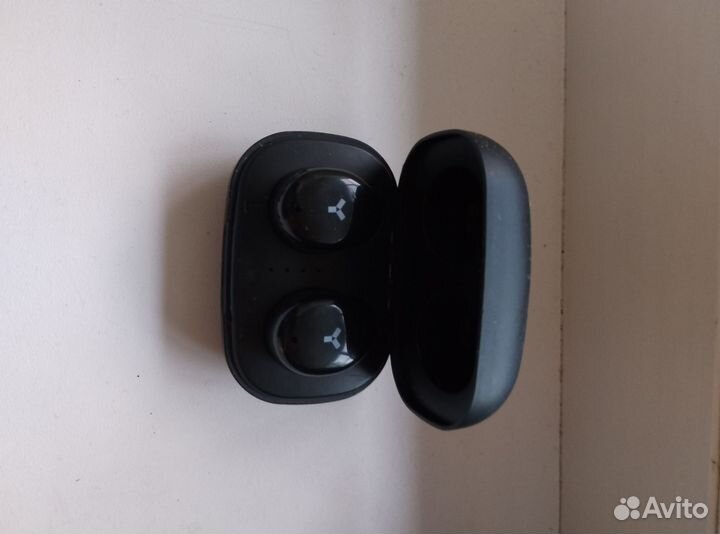 Беспроводные наушники