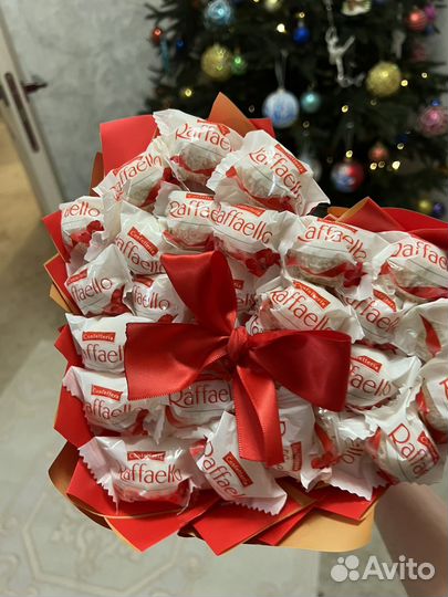 Сладкие букеты из конфет