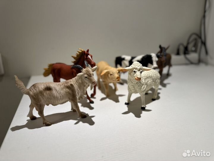 Фигурки домашних животных ферма реалистичные