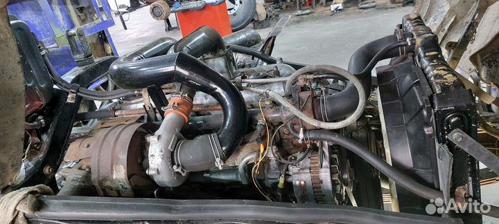 Nissan Diesel Condor с КМУ, 1991