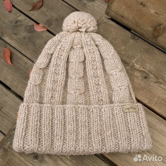 Шапка бини женская вязаная, ручная работа (М)