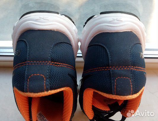Кроссовки Reebok. Новые, р.42