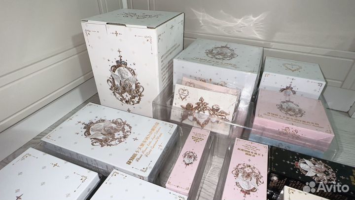 В наличии вся серия Flower Knows Little Angel