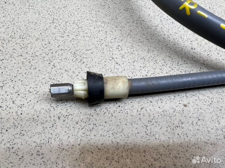 Трос стояночного тормоза Renault Logan K7MA812 1