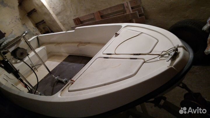 Моторная лодка nissamaran laker 410