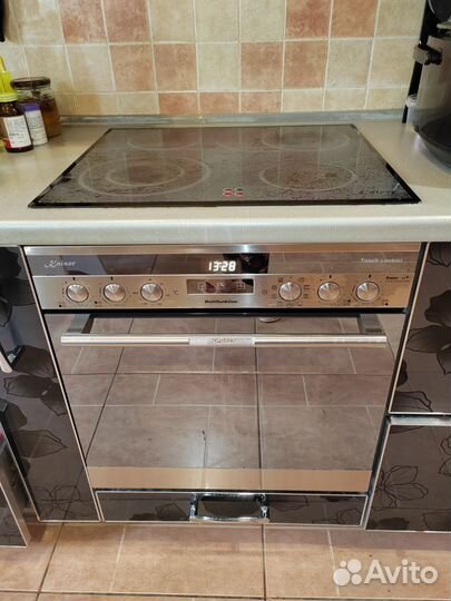 Встраиваемый духовой шкаф и варочная поверхность