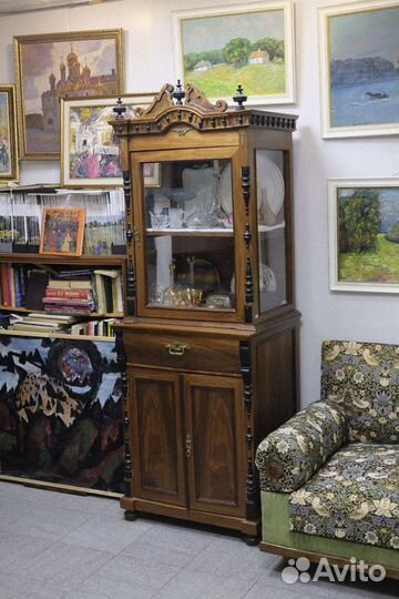 Горка, витрина, буфет