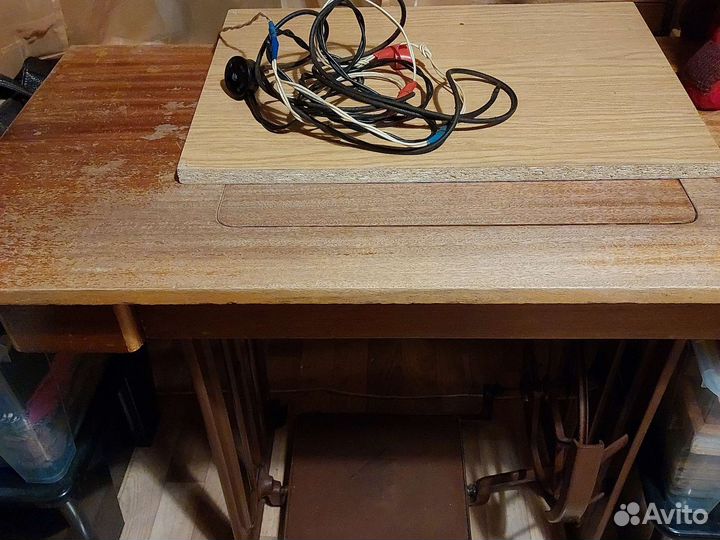 Швейная машина naumann