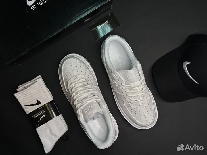 Кроссовки nike air force luxe 