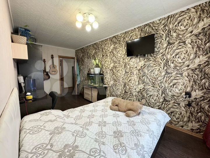 2-к. квартира, 42 м², 1/5 эт.