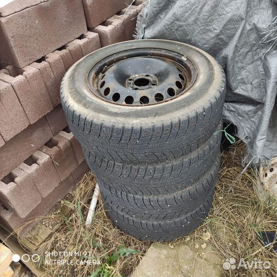 Michelin X-Ice North 195/65 R15